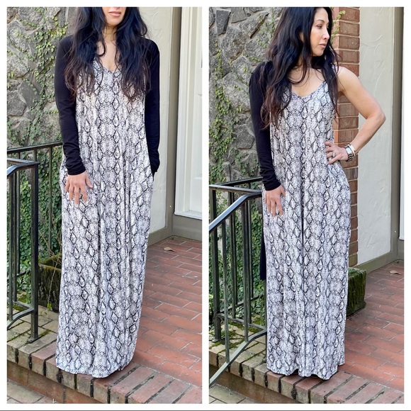 ShopEvelynne Dresses & Skirts - SNAKESKIN PRINT TANK MAXI DRESS